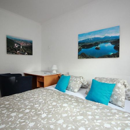 Guesthouse Veles スロヴェンスカ・ビストリツァ 部屋 写真