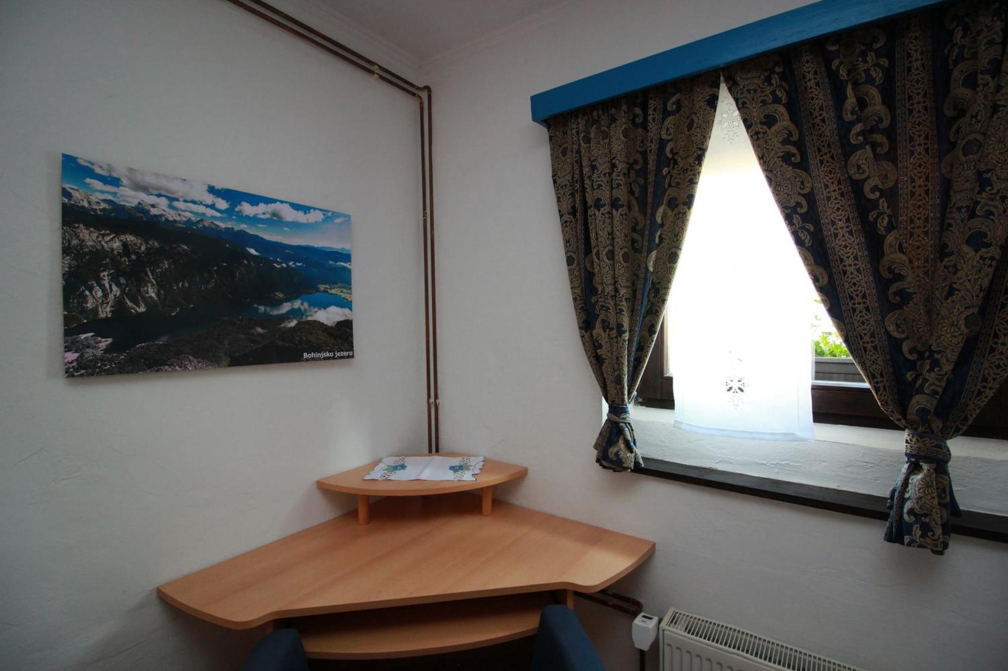 Guesthouse Veles スロヴェンスカ・ビストリツァ 部屋 写真